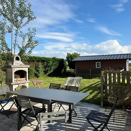 Holiday home Maison Charmante A Avec Jardin Cloture